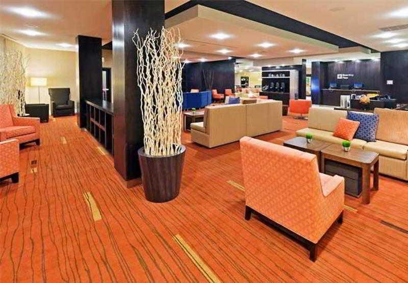 Courtyard By Marriott Tulsa Woodland Hills Hotel Buitenkant foto